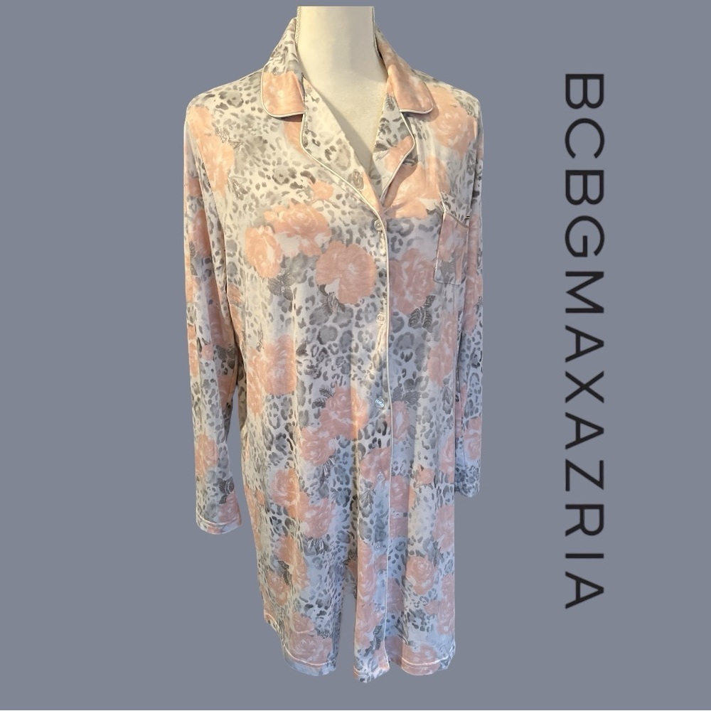 BCBGMaxazria- Beautifully Feminine Nighty in Soft White with Coral Roses, NEW